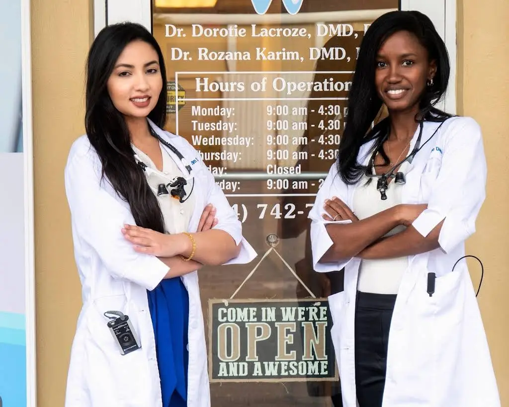 Broward Family Dental Care - Professional dental clinic exterior with modern facilities