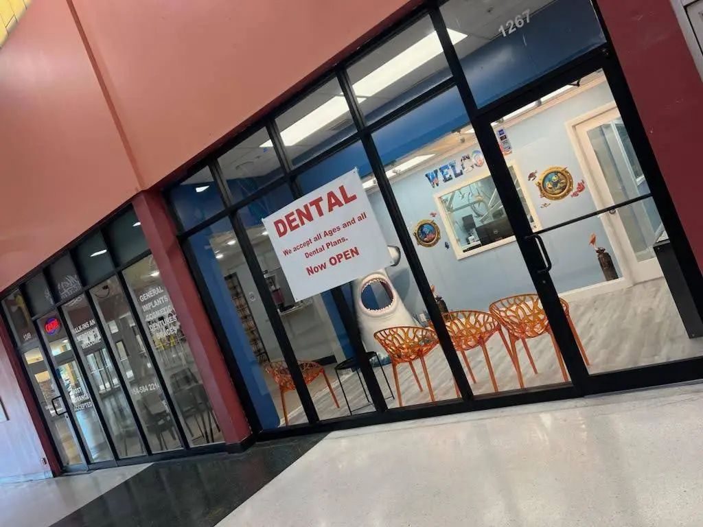 Lauderhill Mall Dental P.A. - Professional dental clinic exterior with modern facilities