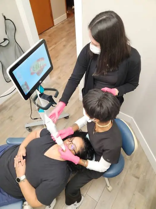 The Sunrise Dentist, Dr. Dee's Dental Office