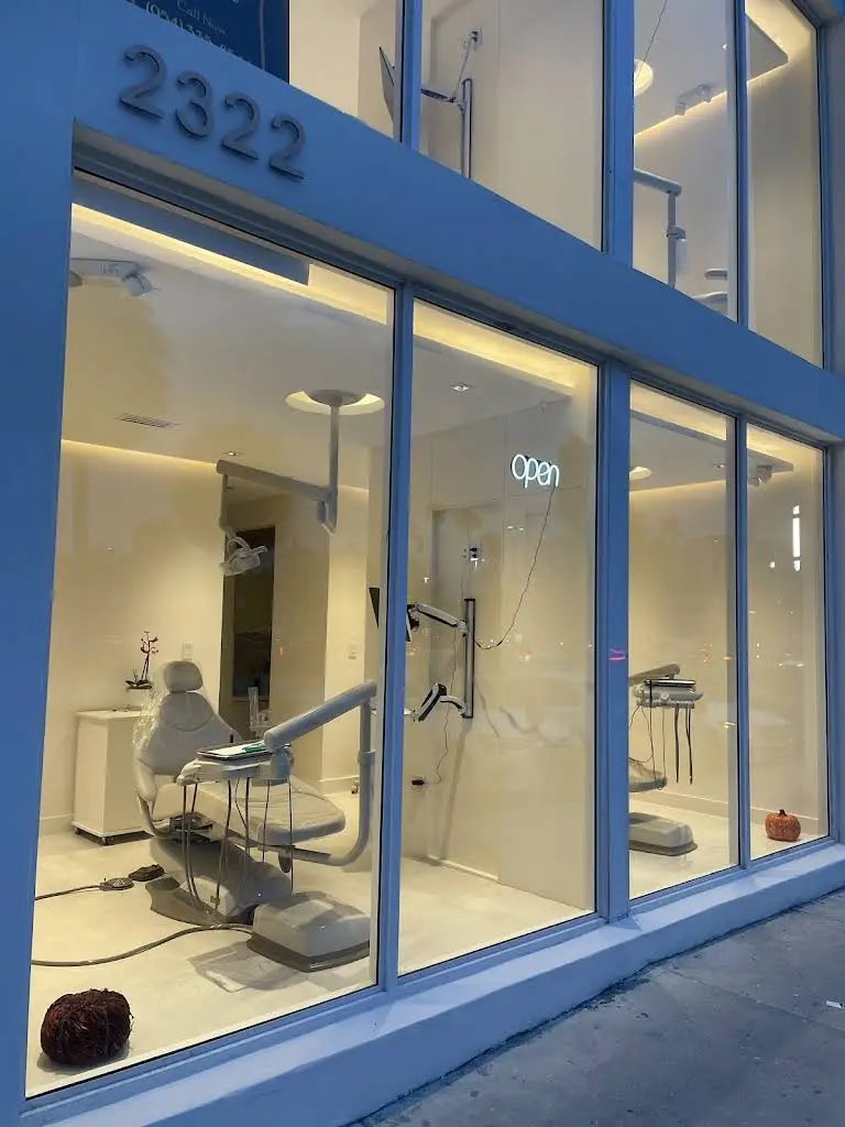 Smiland Dental Fort Lauderdale