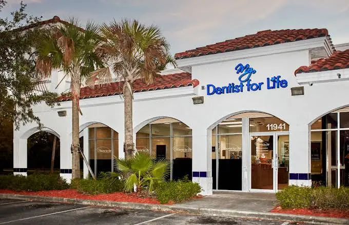 My Dentist For Life of Plantation - Professional dental clinic exterior with modern facilities