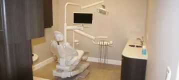Plantation Dental Studio and Implant Center