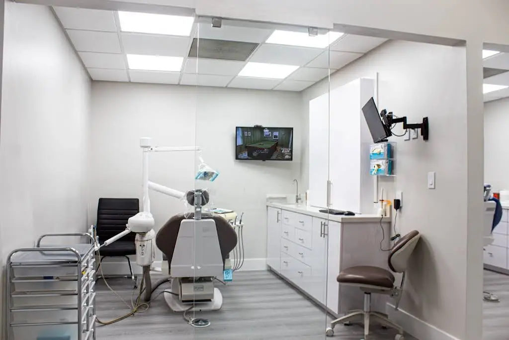 Weston Family Dental Center - Professional dental clinic exterior with modern facilities