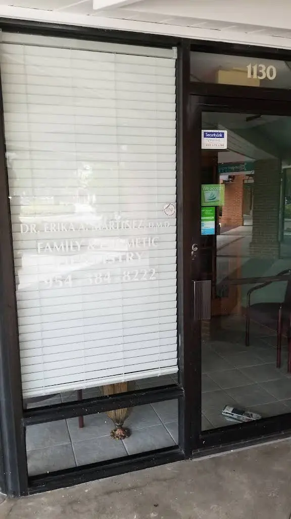 Country Isles Dental