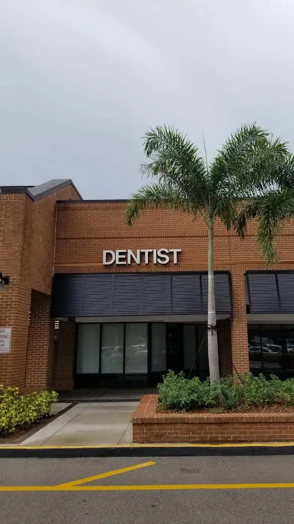 Country Isles Dental
