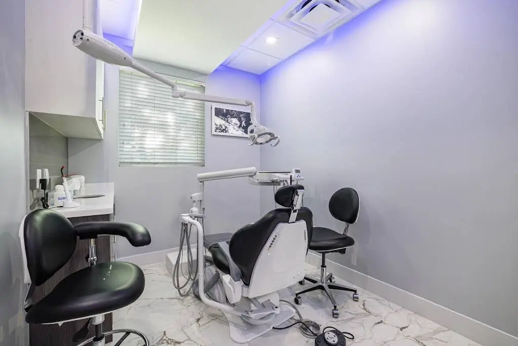 Pearly White Dental Spa