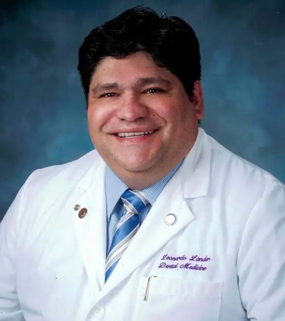 Lander Dental Center - Dr Leonardo Lander DMD