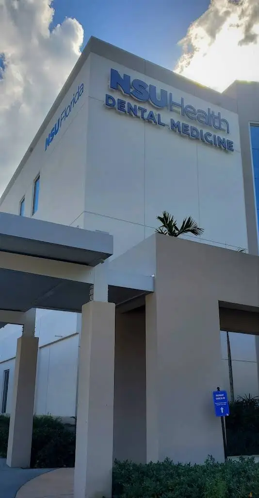 Nova Dental Clinic - Professional dental clinic exterior with modern facilities