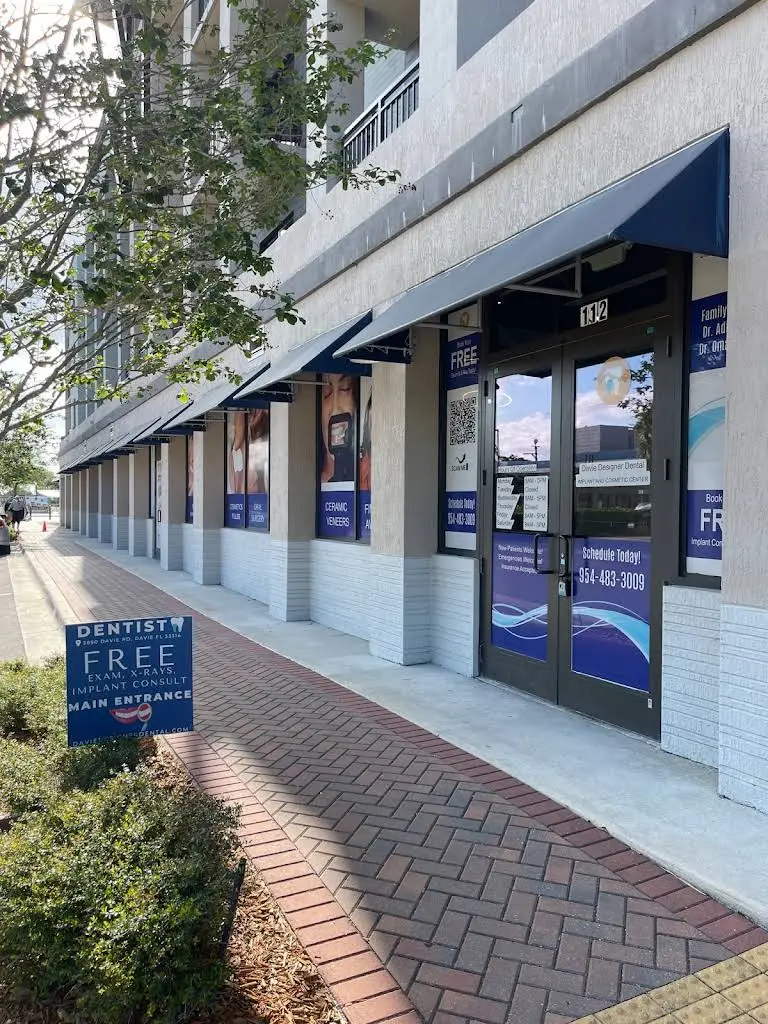 Davie Designer Dental