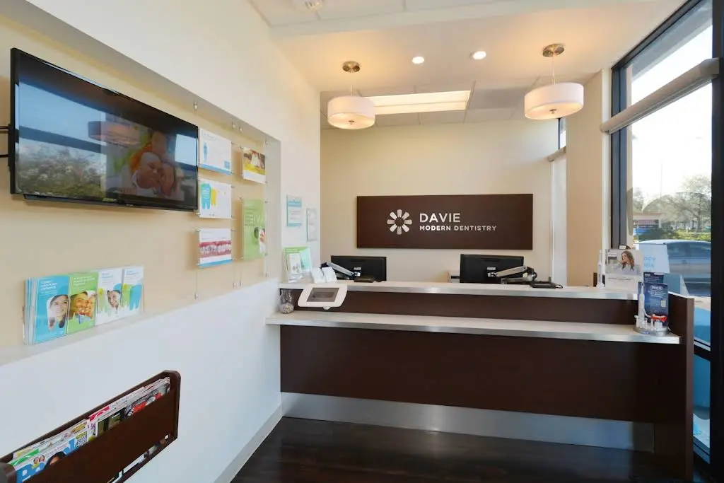 Davie Modern Dentistry