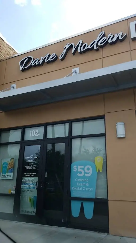 Davie Modern Dentistry