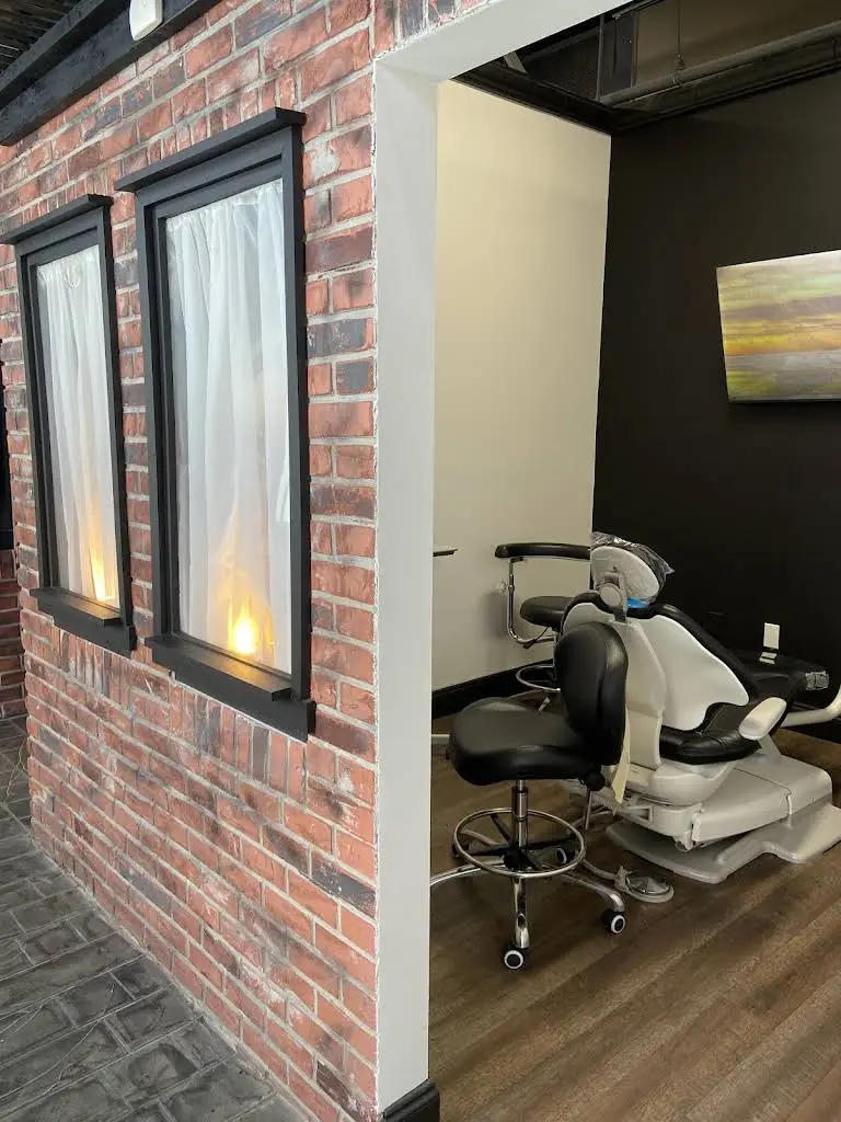 City Dental Studio: Gabrielle Bekov, DDS