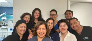 Hollywood Smiles Family Dentistry