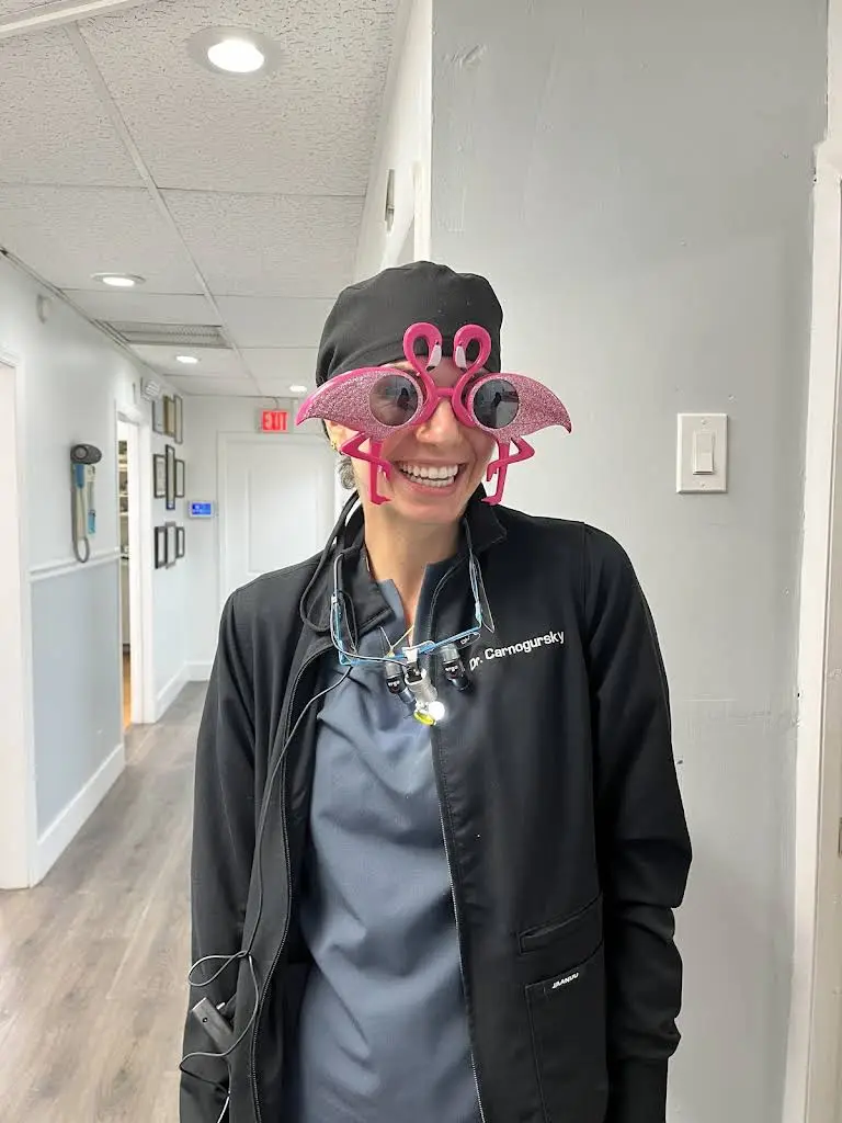 Hollywood Smiles Family Dentistry