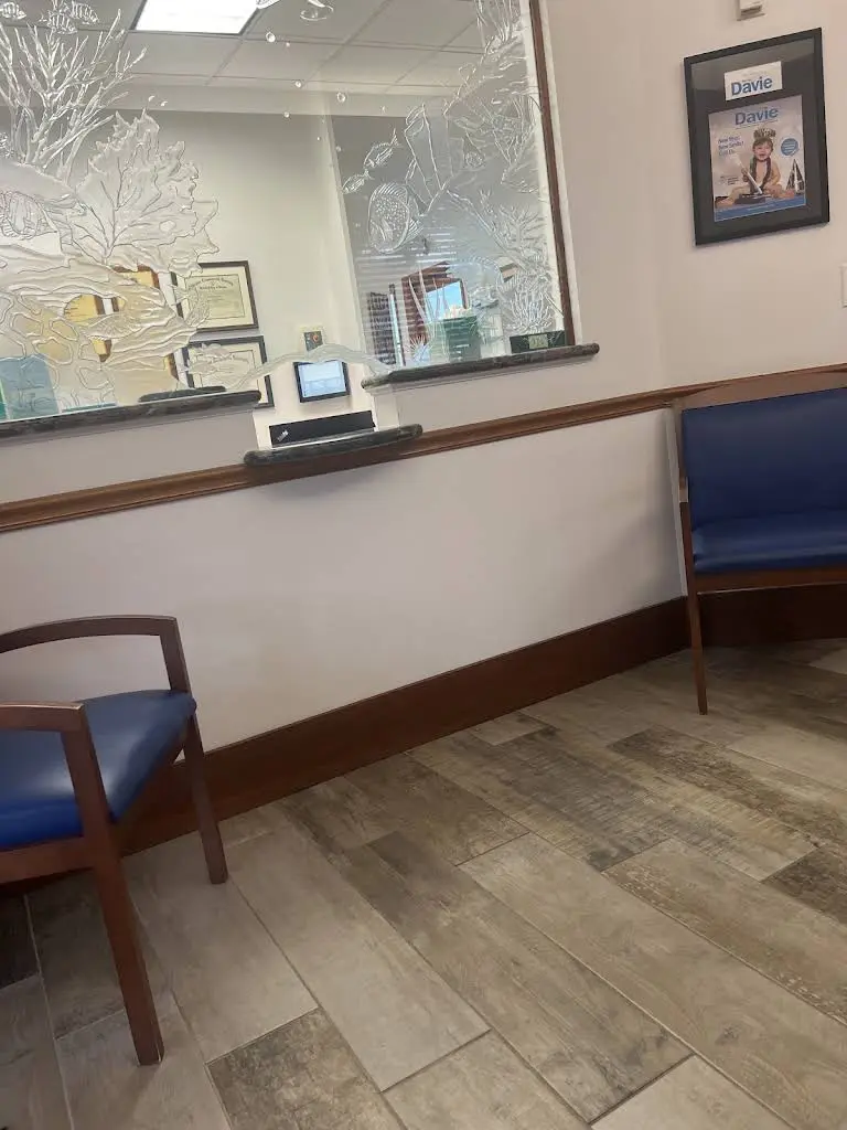 Flamingo Commons Dental