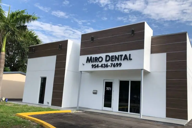 Miro Dental Centers of Hollywood