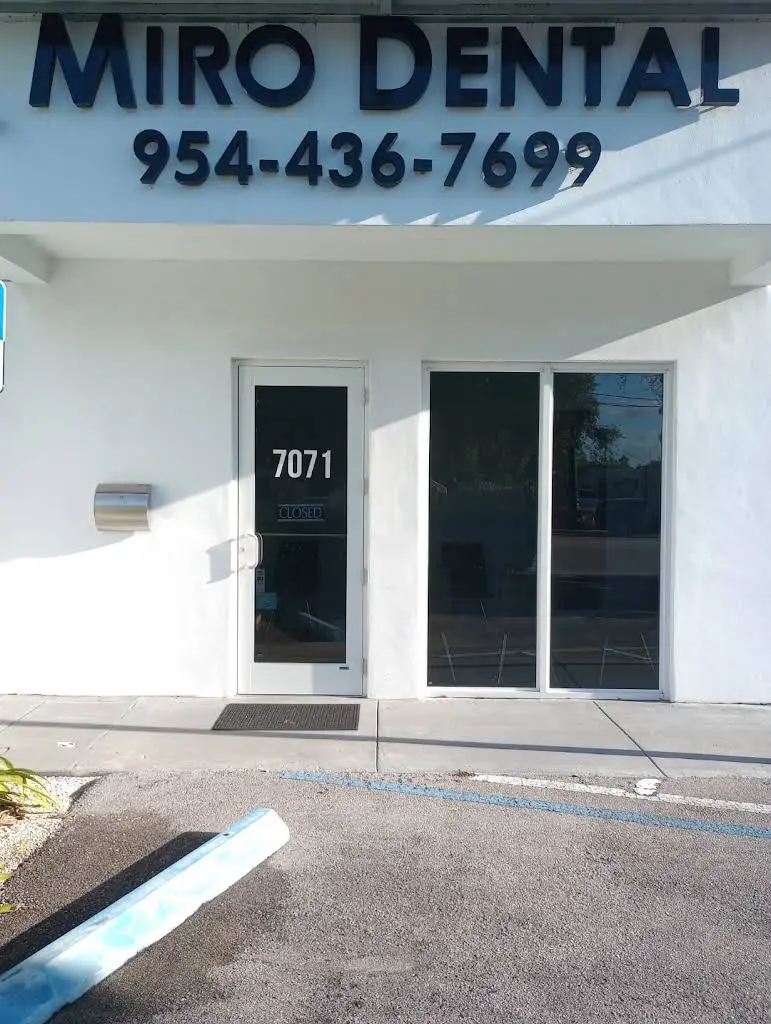 Miro Dental Centers of Hollywood