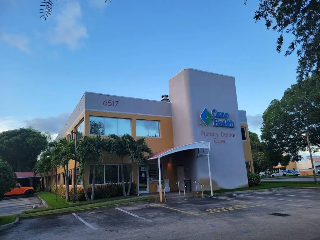 Primary Dental Care Hollywood - Professional dental clinic exterior with modern facilities