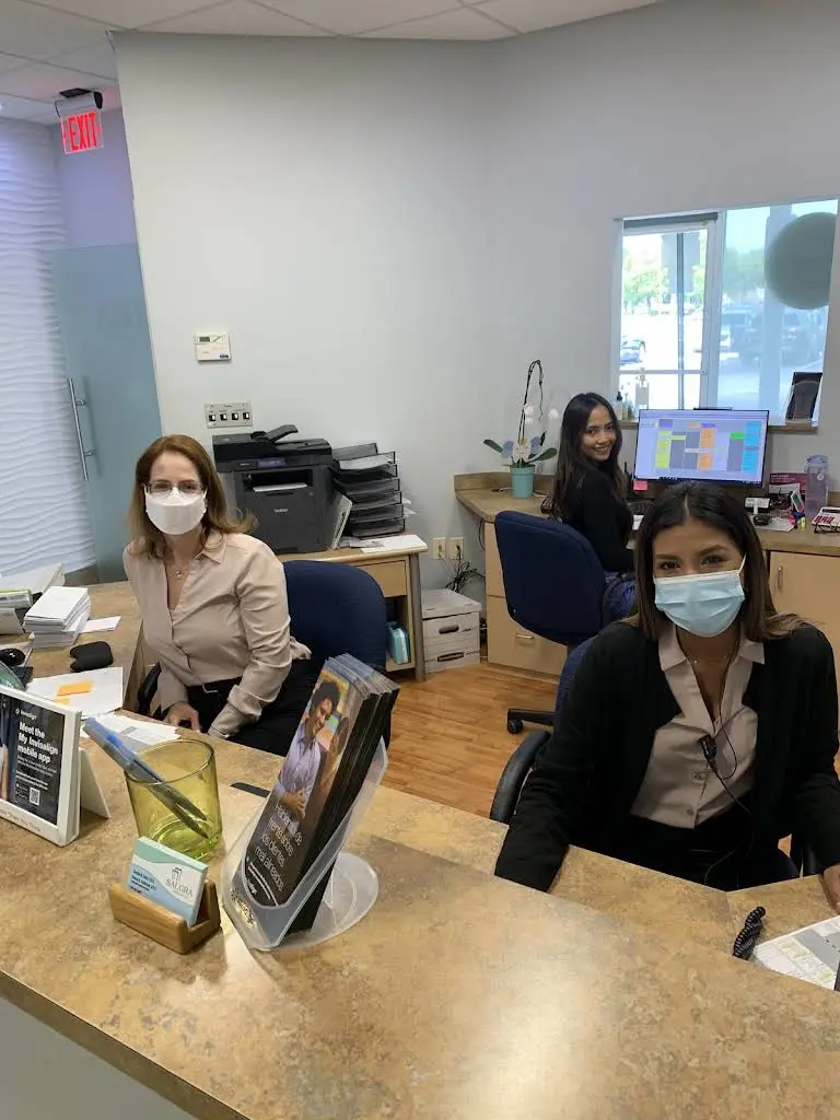 Salgra Dental Group