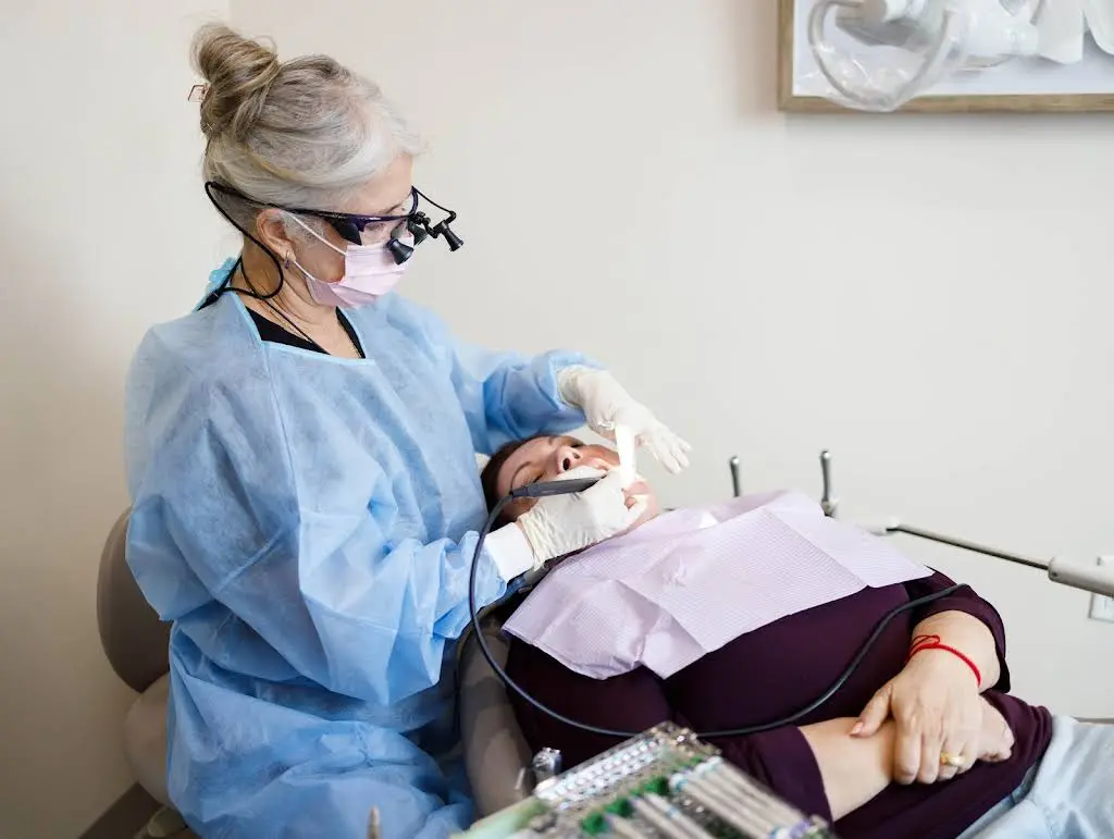 Regency Square Dental Davie