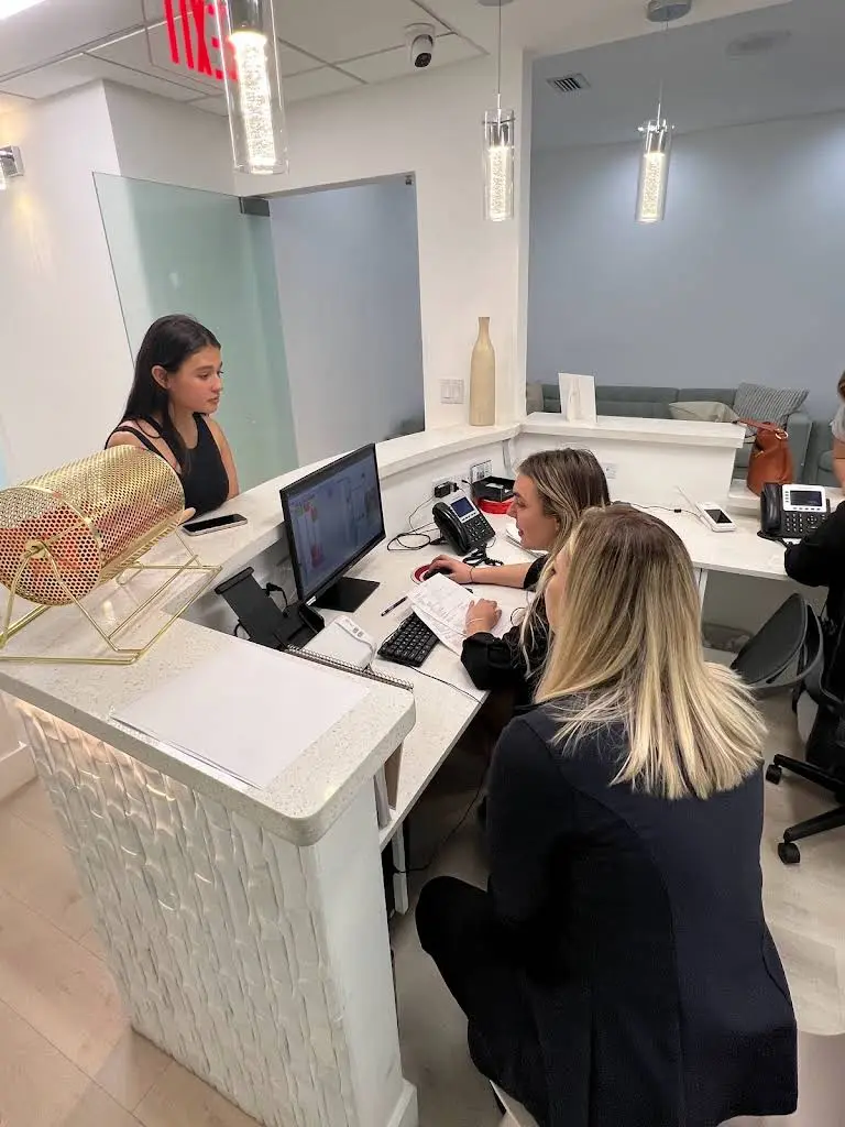 BraVaz Dental