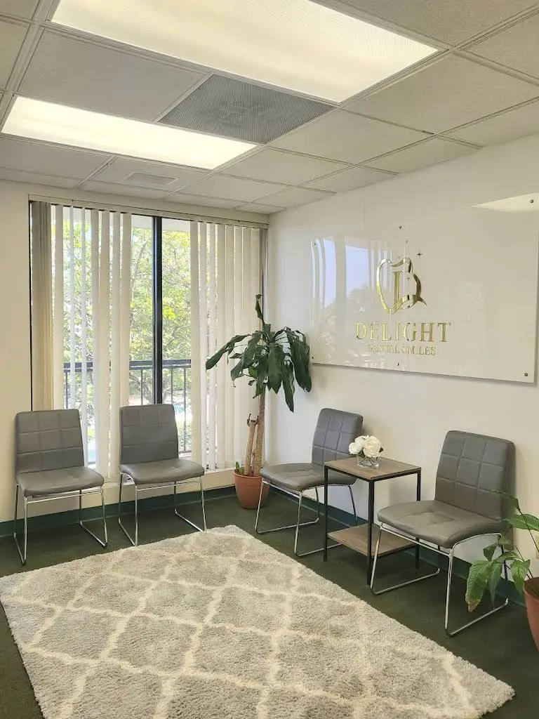 Delight Dental Smiles of Hollywood