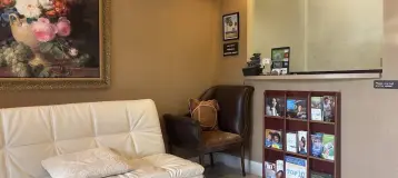 Hollywood Bright Smile Spa
