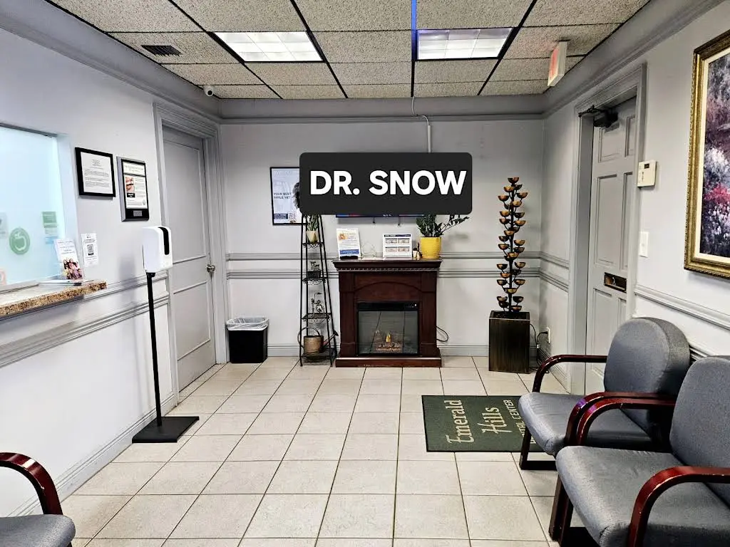 Emerald Hills Dental Center - Professional dental clinic exterior with modern facilities
