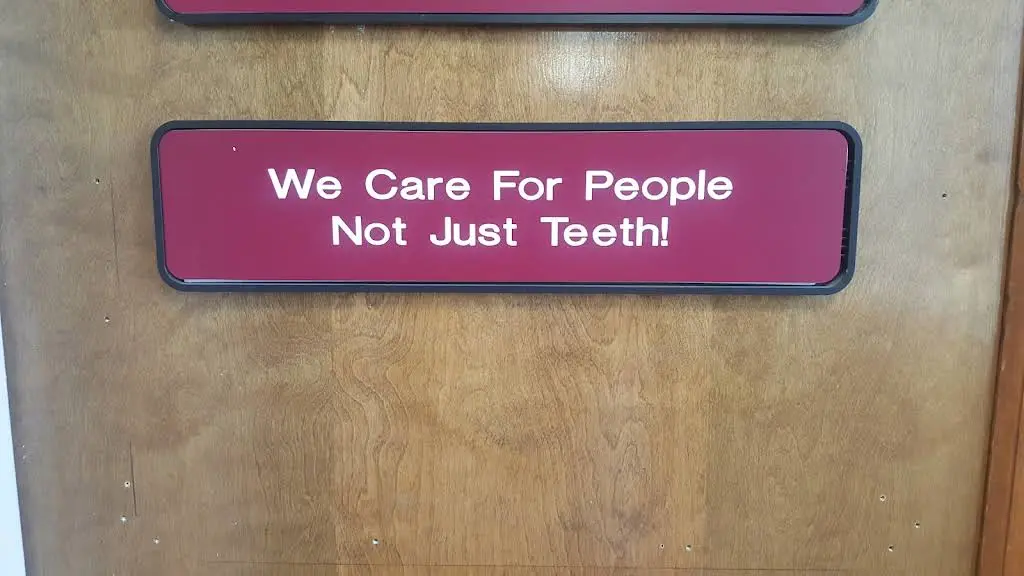 Dental Care Center of Hollywood