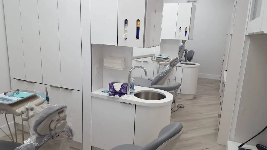Pembroke Dental & Spa