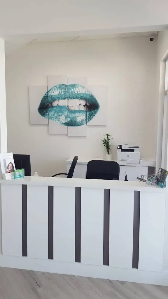 Pembroke Dental & Spa