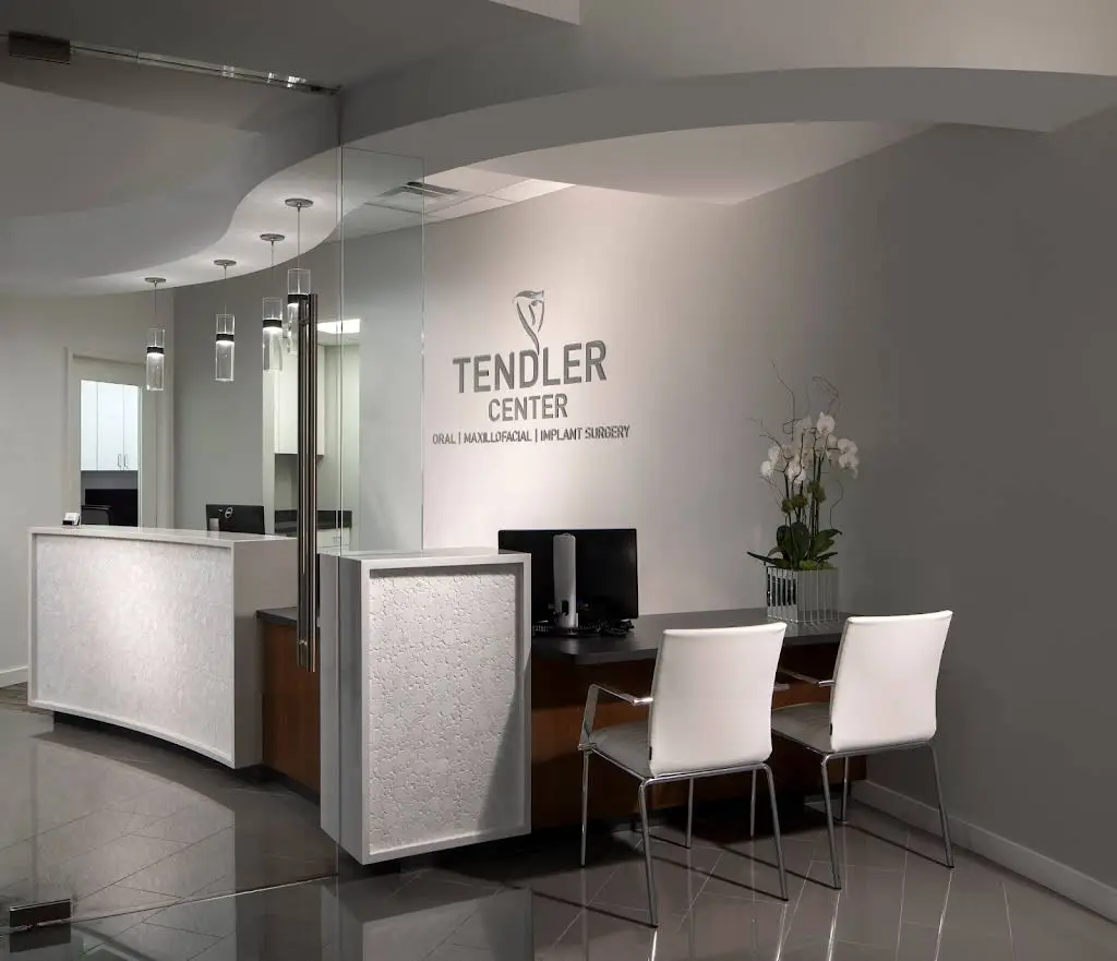 Florida Center for Oral & Maxillofacial Surgery - Professional dental clinic exterior with modern facilities