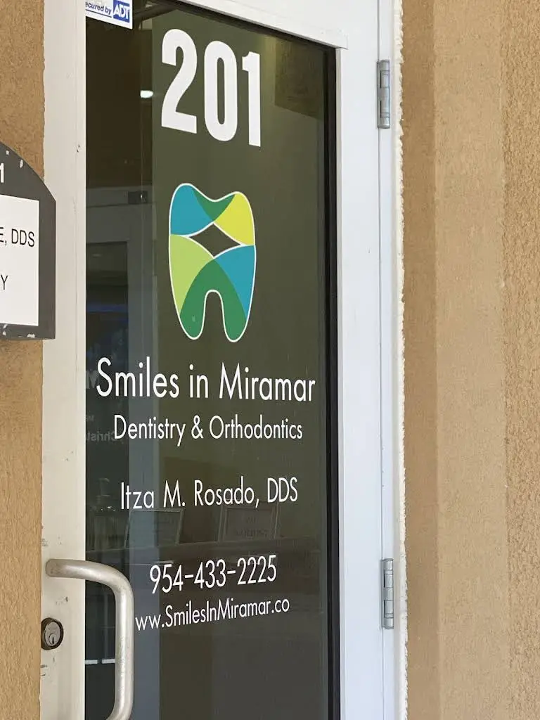 Smiles in Miramar