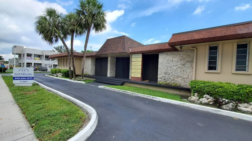 Great Expressions Dental Centers - Professional dental clinic exterior with modern facilities