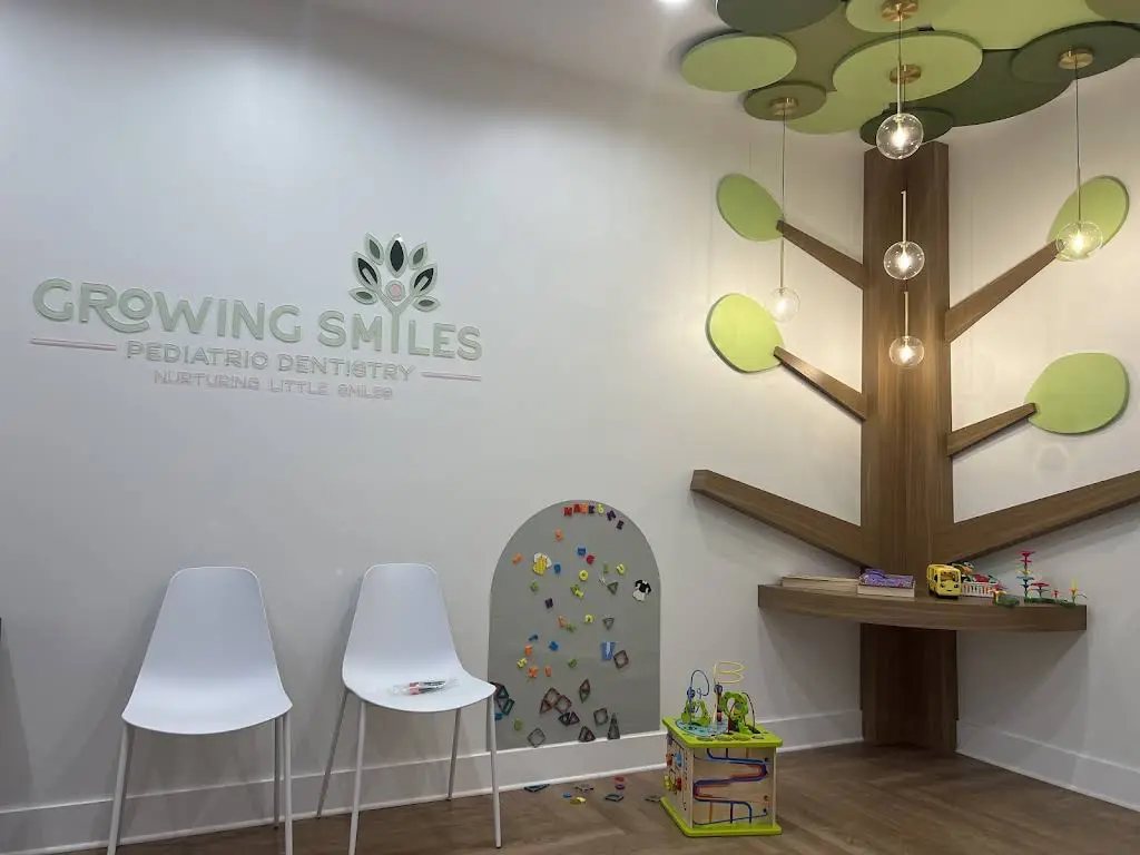 Glowing Smiles Pediatric Dentistry