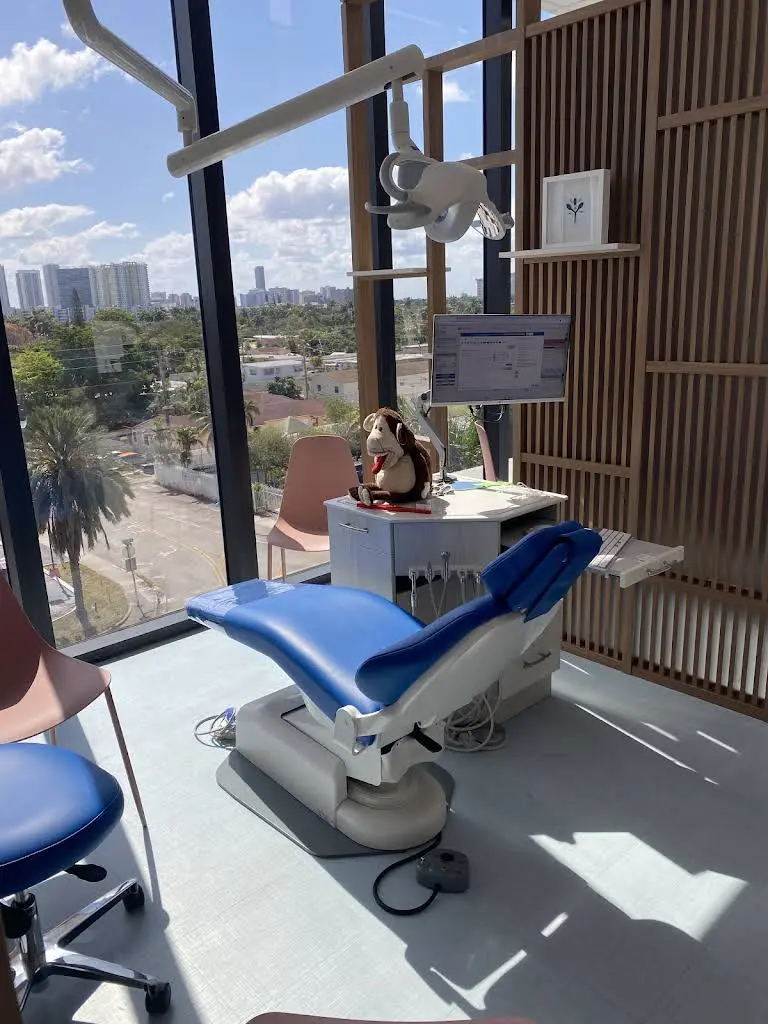 Glowing Smiles Pediatric Dentistry