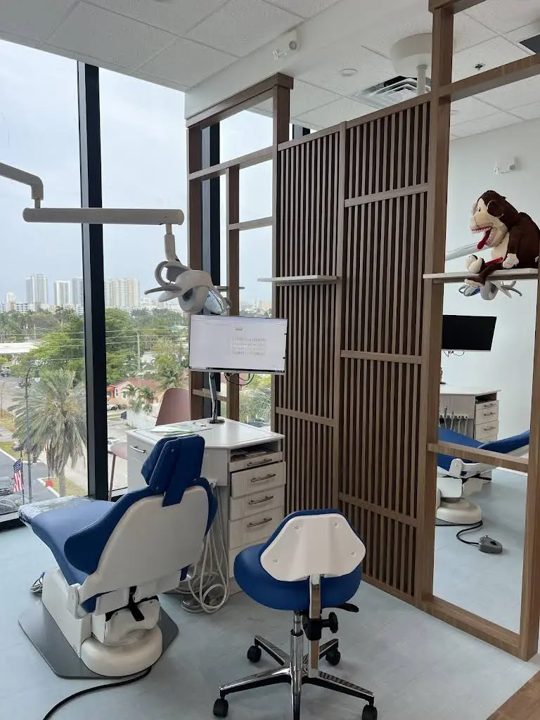 Glowing Smiles Pediatric Dentistry