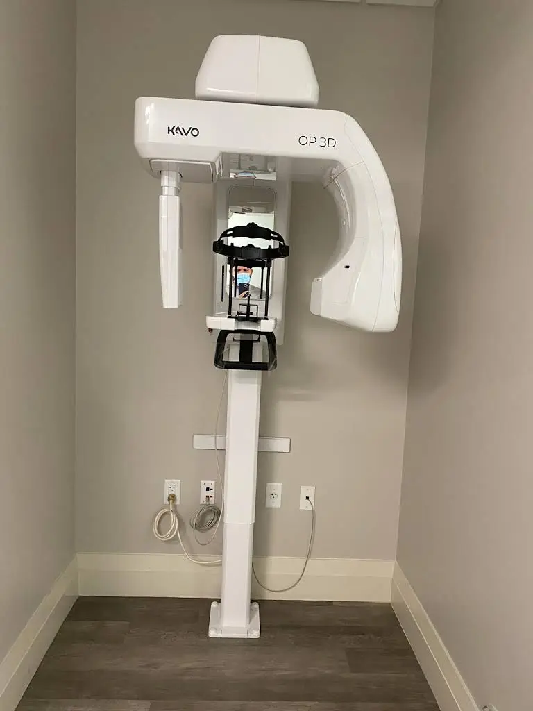 Hallandale Dental Group: Maria L. Pena, DDS