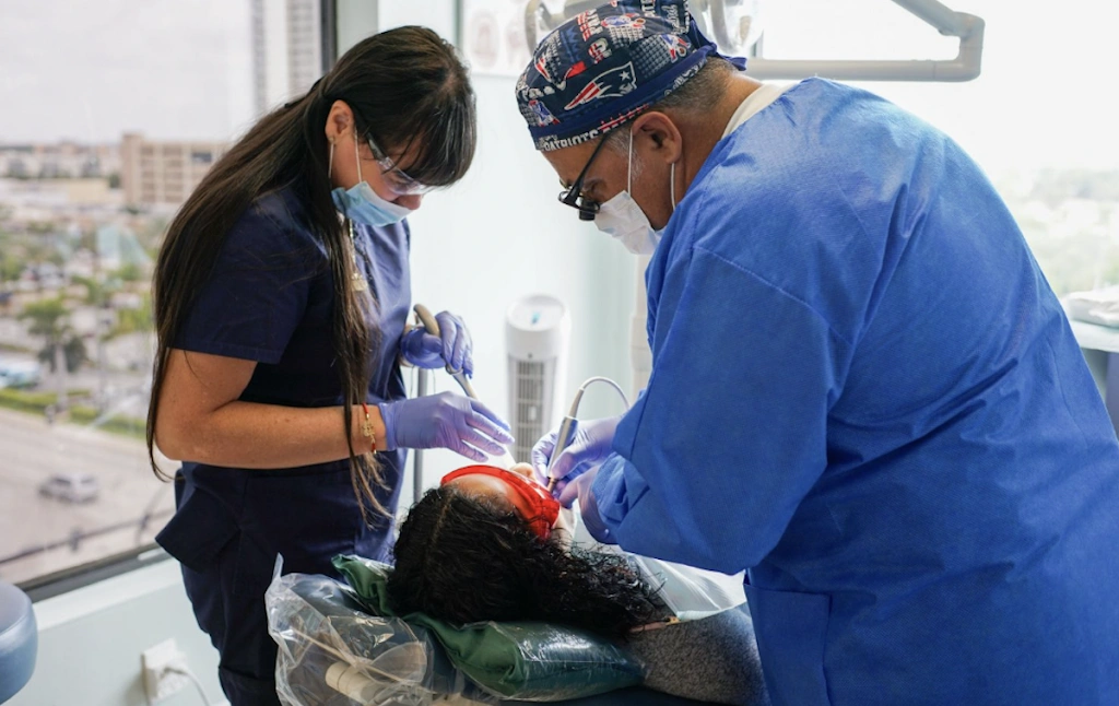 Center for Dental Implants of Hallandale Beach