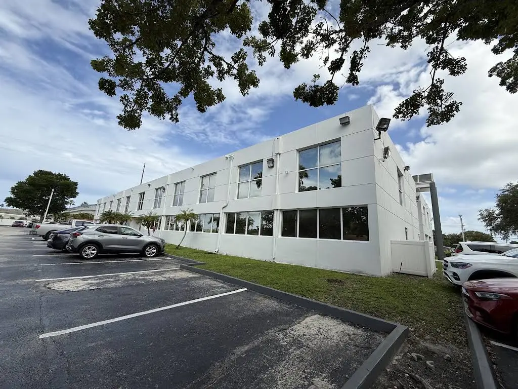 Dentist of Aventura