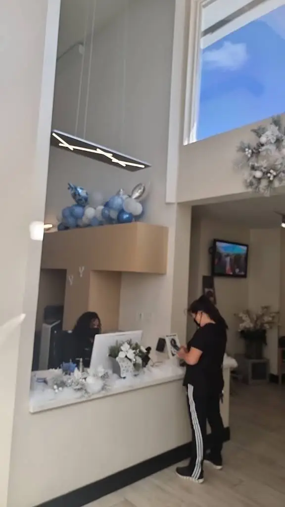 The Dental Care Group-Aventura