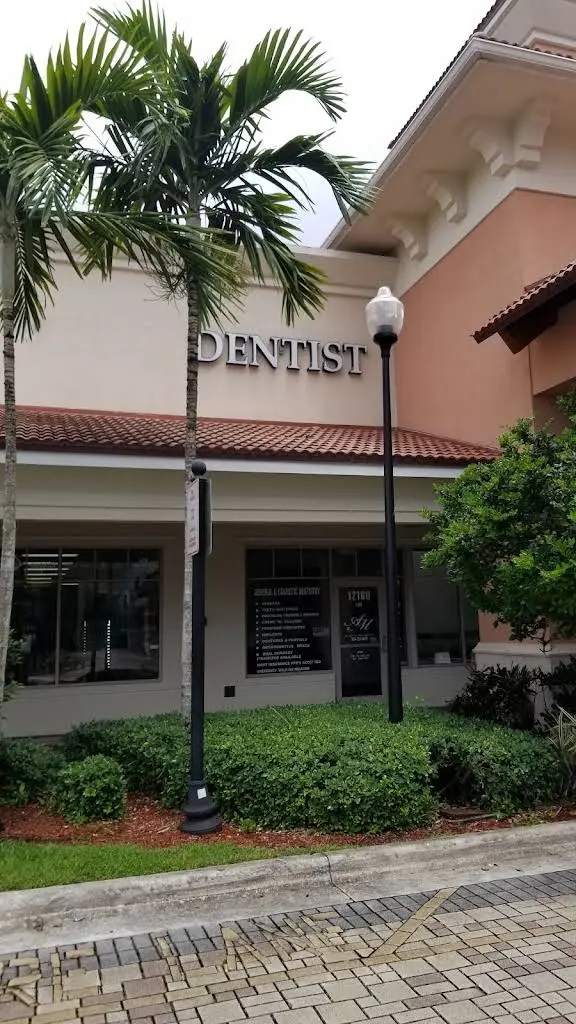 Adriana Mejia DDS PA