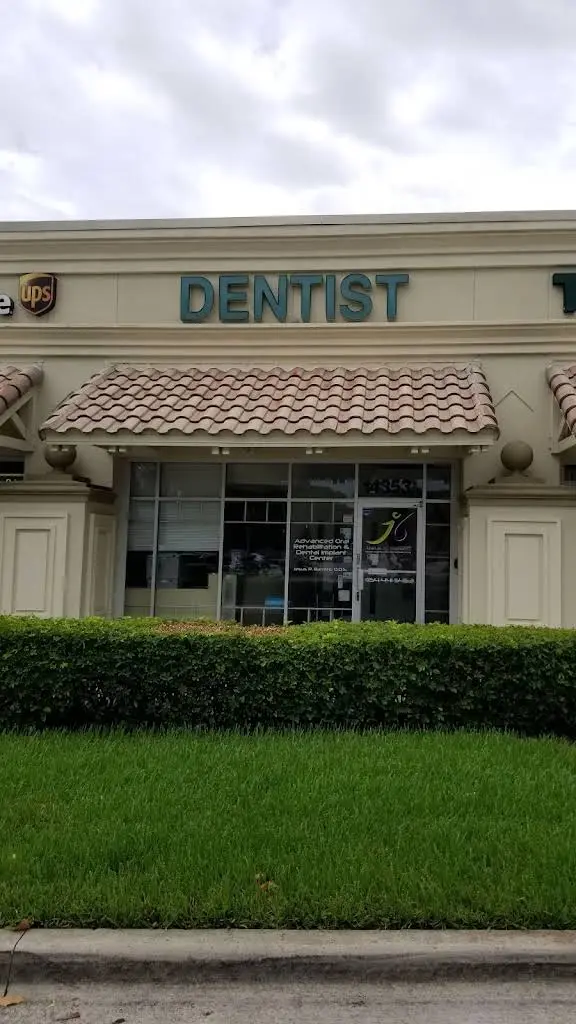 Monarch Lakes Dental Group