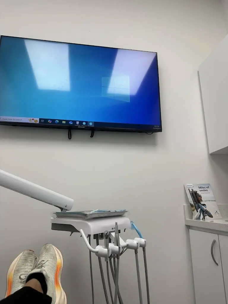 We Smile Centers