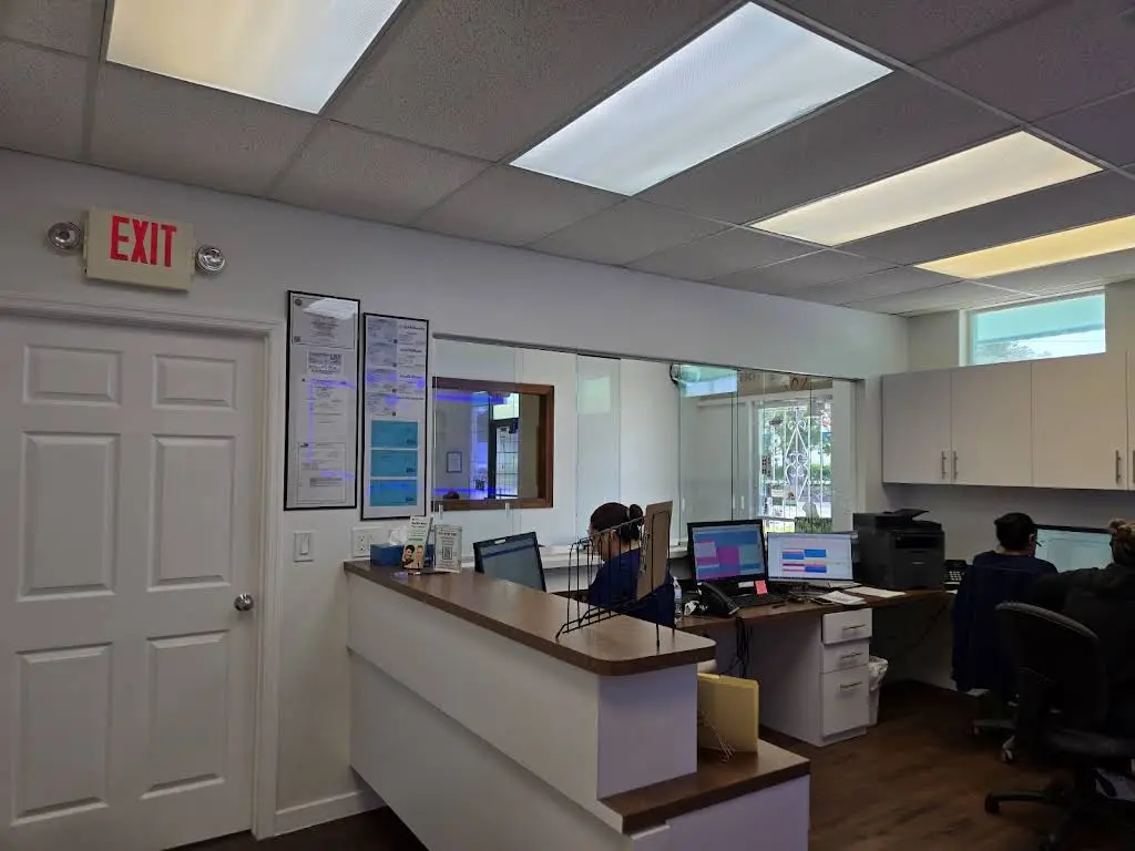 Primary Dental Partners / Leung Healthcare - Professional dental clinic exterior with modern facilities