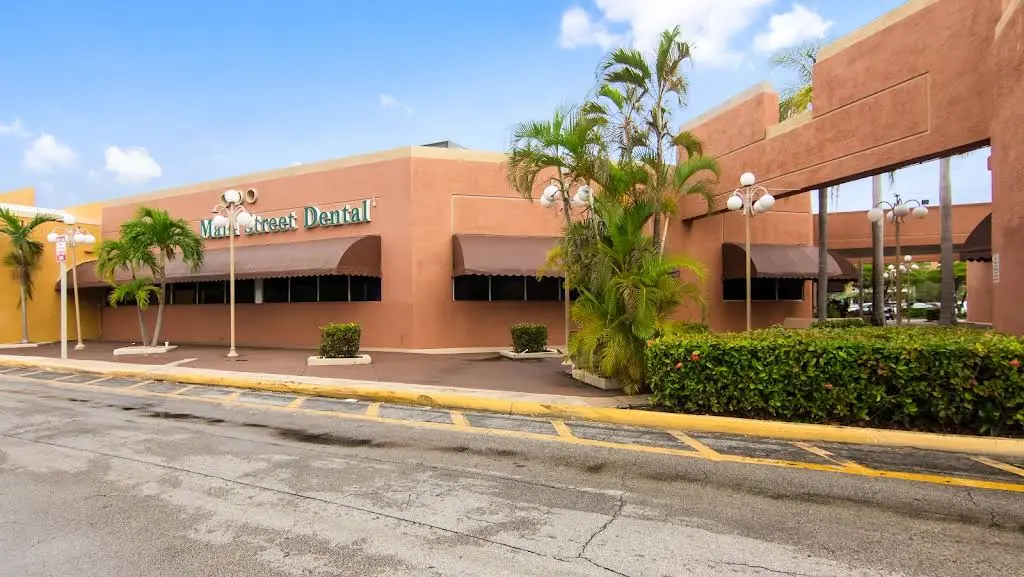 Dental Center at Aventura - Professional dental clinic exterior with modern facilities