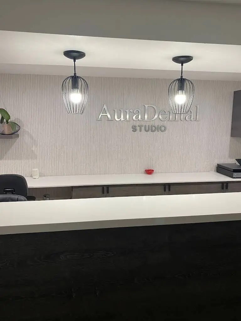 Aura Dental Studio