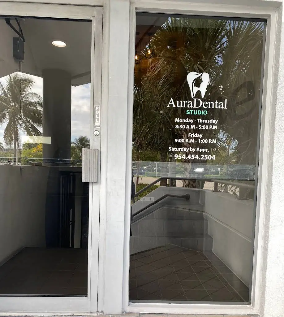 Aura Dental Studio