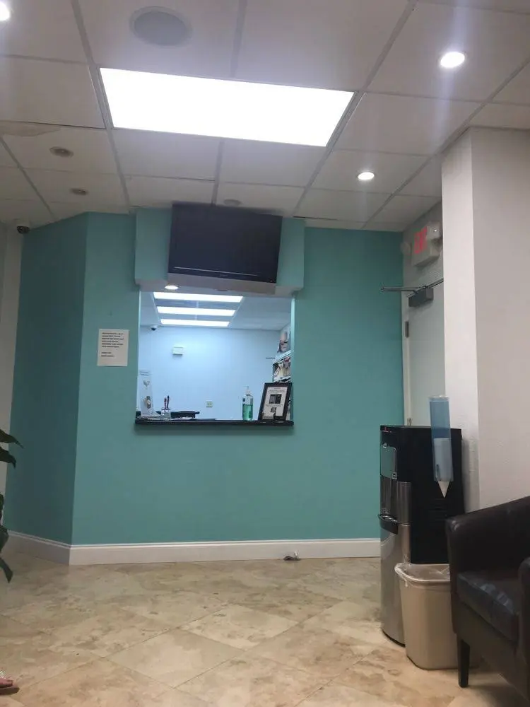 Asseff Dental - Professional dental clinic exterior with modern facilities
