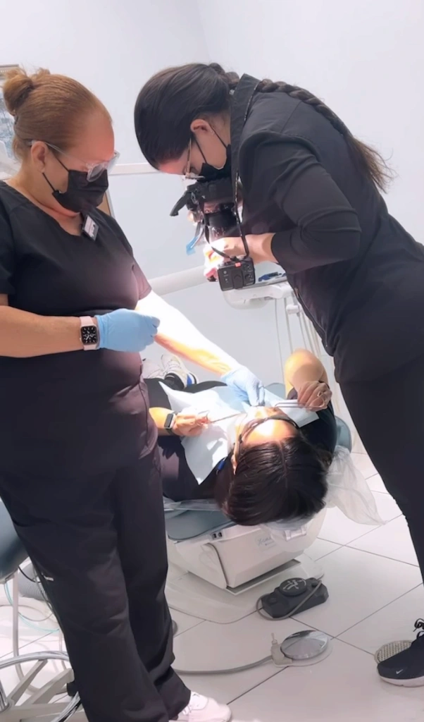 10 Dental Design Studio